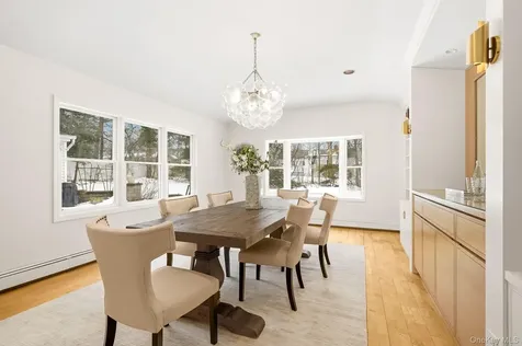 39 Lambert Lane New Rochelle NY 10804
