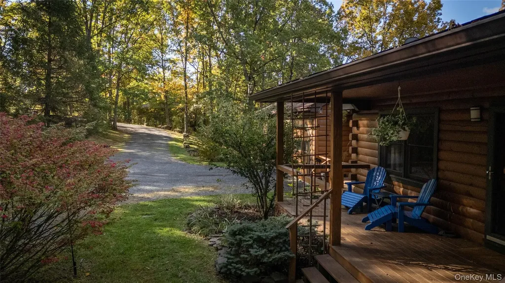 14 Meachers Attean Lane Germantown NY 12526