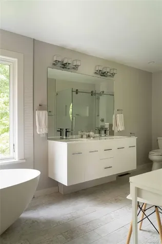 14 Meachers Attean Lane Germantown NY 12526