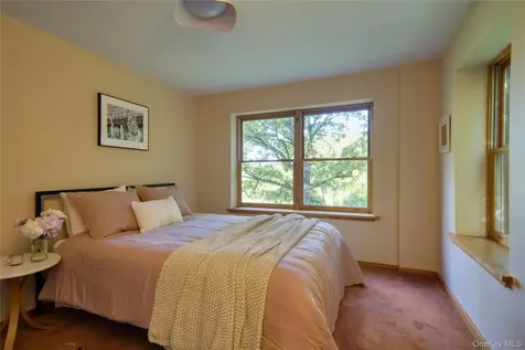 14 Meachers Attean Lane Germantown NY 12526