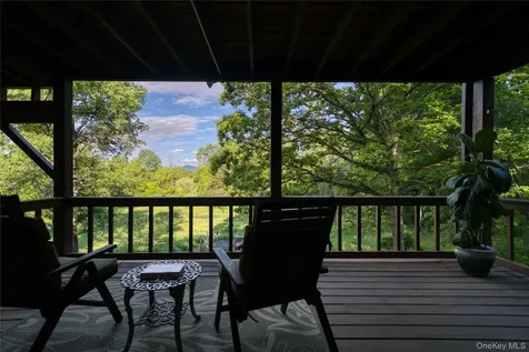 14 Meachers Attean Lane Germantown NY 12526