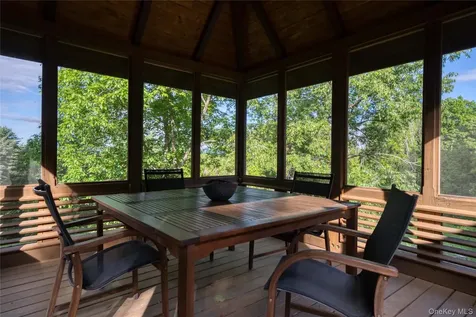 14 Meachers Attean Lane Germantown NY 12526