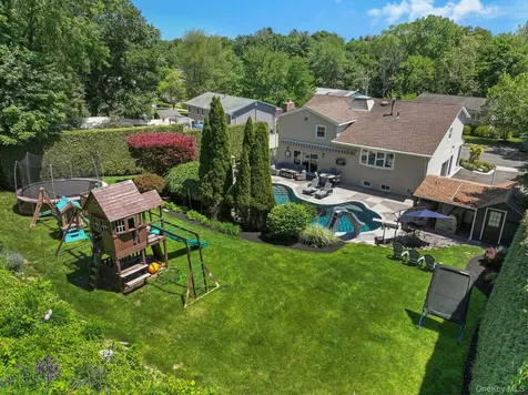 12 Pelham Avenue Nanuet NY 10954