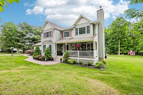 33 Sutherland Drive Highland Mills NY 10930