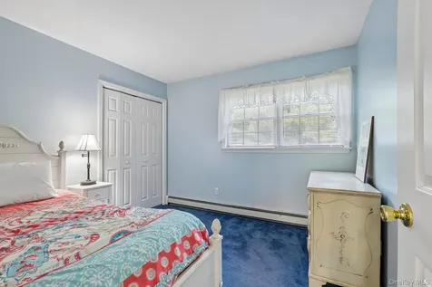33 Sutherland Drive Highland Mills NY 10930