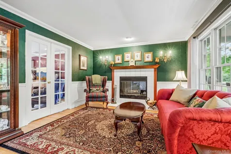 33 Sutherland Drive Highland Mills NY 10930