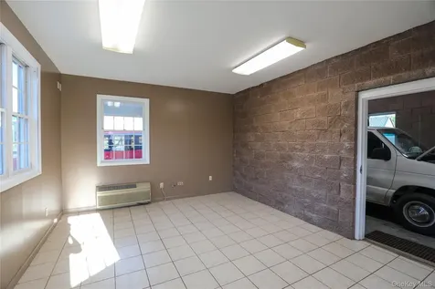 337 Broadway Kingston NY 12401