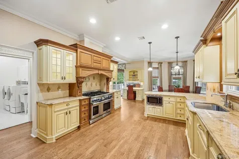 5 Mill Road Lloyd Harbor NY 11743