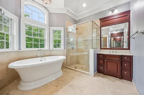 5 Mill Road Lloyd Harbor NY 11743