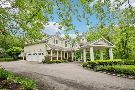 5 Mill Road Lloyd Harbor NY 11743