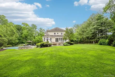 5 Mill Road Lloyd Harbor NY 11743