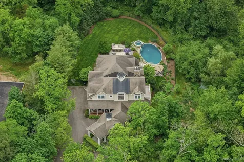 5 Mill Road Lloyd Harbor NY 11743