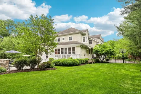 5 Mill Road Lloyd Harbor NY 11743