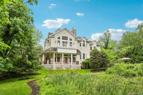 5 Mill Road Lloyd Harbor NY 11743