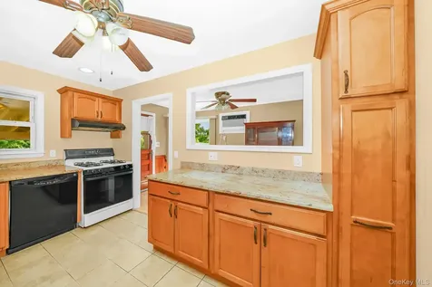 3872 Fulton Avenue Seaford NY 11783