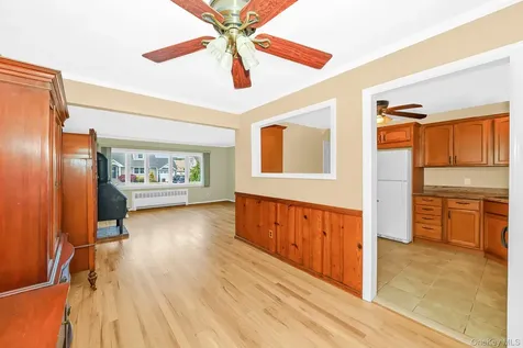 3872 Fulton Avenue Seaford NY 11783