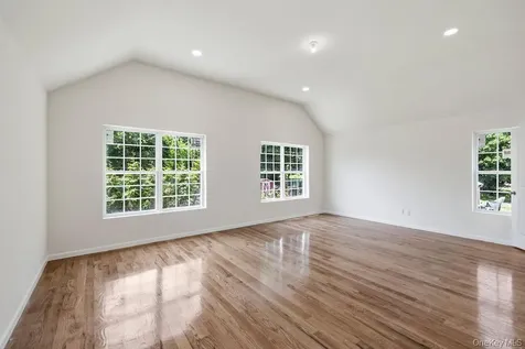 27 Wayne Avenue West Haverstraw NY 10993