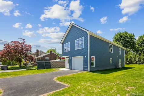 27 Wayne Avenue West Haverstraw NY 10993
