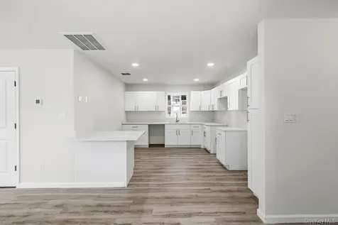 27 Wayne Avenue West Haverstraw NY 10993