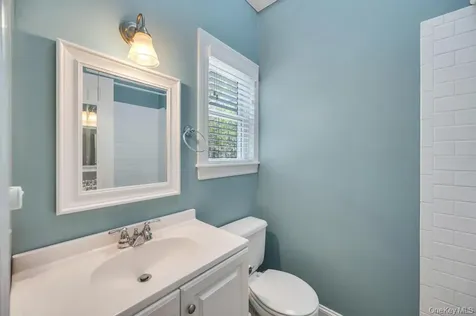 5 Barbara Anne Street Manorville NY 11949