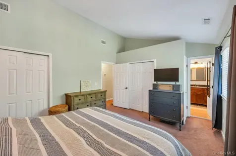 5 Barbara Anne Street Manorville NY 11949