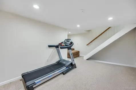 5 Barbara Anne Street Manorville NY 11949