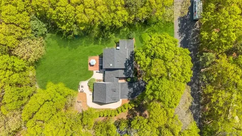 5 Barbara Anne Street Manorville NY 11949