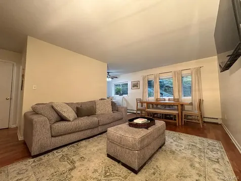 2333 Palmer Avenue New Rochelle NY 10801