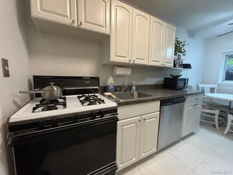 2333 Palmer Avenue New Rochelle NY 10801