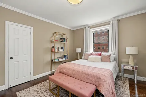 68 E Hartsdale Avenue Hartsdale NY 10530