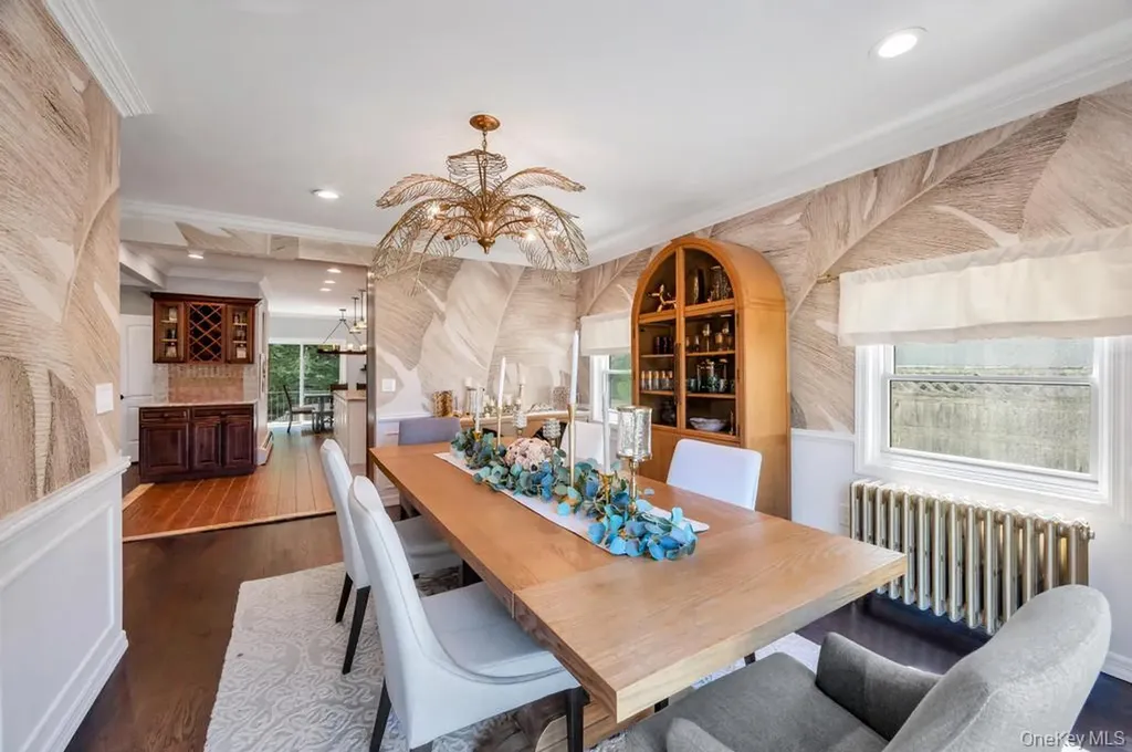 357 Wynsum Avenue Merrick NY 11566