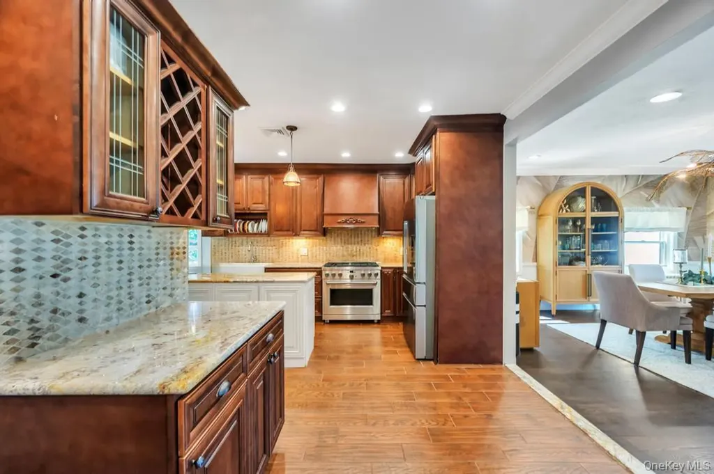 357 Wynsum Avenue Merrick NY 11566