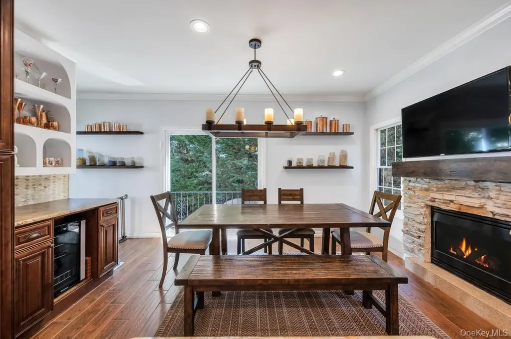 357 Wynsum Avenue Merrick NY 11566