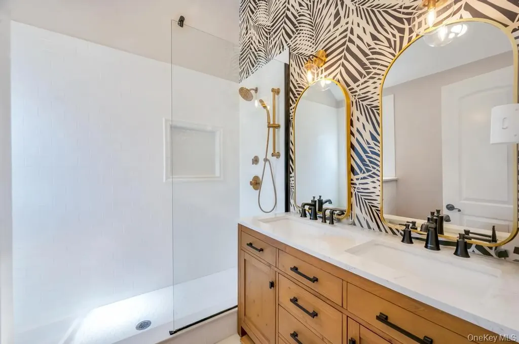 357 Wynsum Avenue Merrick NY 11566