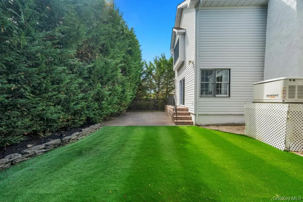 357 Wynsum Avenue Merrick NY 11566