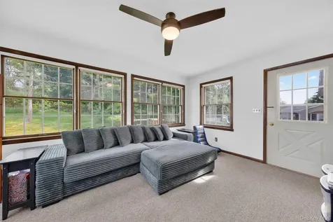 12 Dwyer Lane Wappingers Falls NY 12590