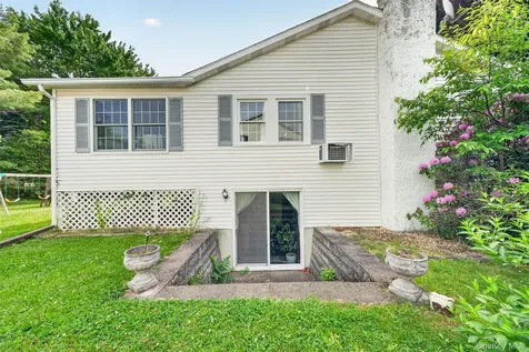 12 Dwyer Lane Wappingers Falls NY 12590