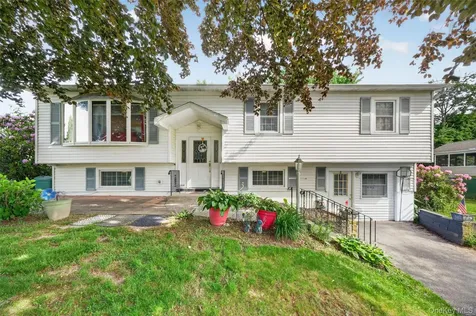 12 Dwyer Lane Wappingers Falls NY 12590
