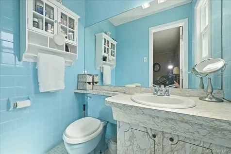 5 Hastings Road Massapequa NY 11758