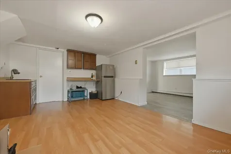 5 Hastings Road Massapequa NY 11758