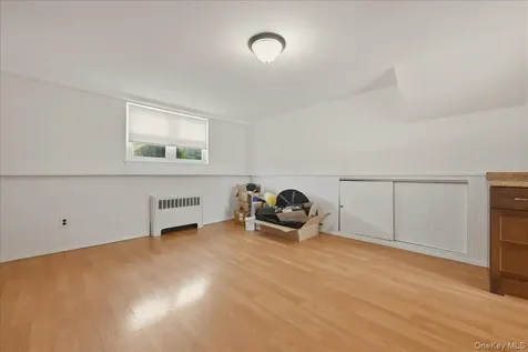 5 Hastings Road Massapequa NY 11758