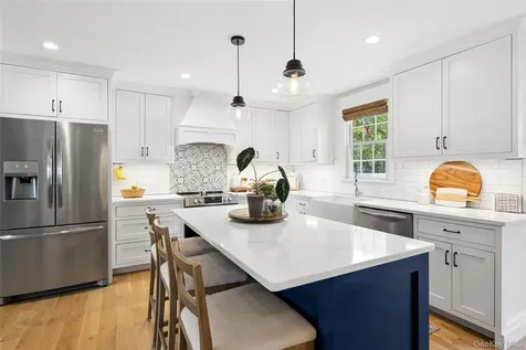97 Sunset Drive Sayville NY 11782