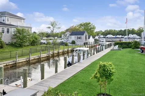 97 Sunset Drive Sayville NY 11782
