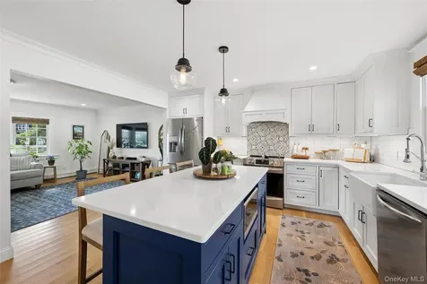 97 Sunset Drive Sayville NY 11782