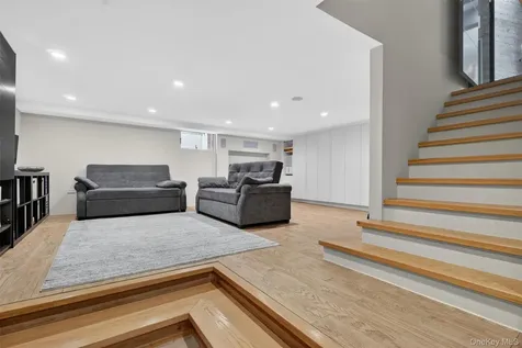 6 Judson Avenue Ardsley NY 10502