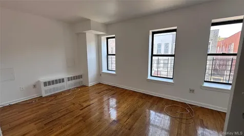 511 Thatford Avenue Brooklyn NY 11212
