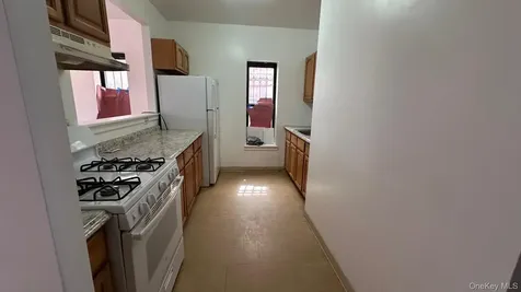 511 Thatford Avenue Brooklyn NY 11212