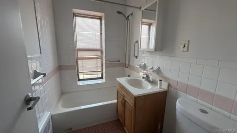 511 Thatford Avenue Brooklyn NY 11212