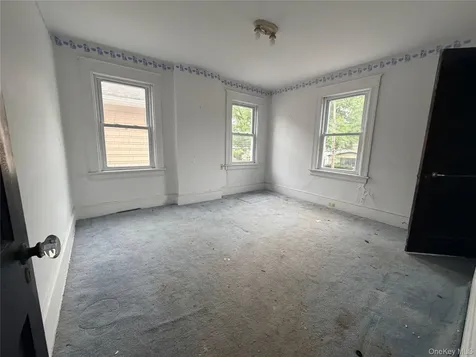 21 Parkwood Boulevard Poughkeepsie NY 12603