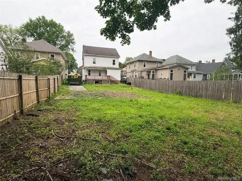 21 Parkwood Boulevard Poughkeepsie NY 12603